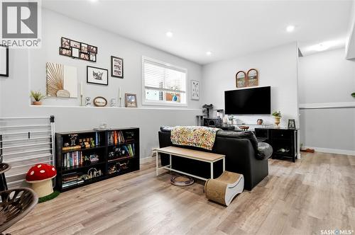 415 Boykowich Street, Saskatoon, SK - Indoor