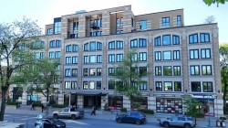 35-1175 Av. Bernard Montréal (Outremont), QC H2V 1V5