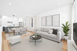 8546 Rue St-Denis Montréal (Villeray/Saint-Michel/Parc-Extension), QC H2P 2H2