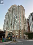 302 - 101 SUBWAY CRESCENT Toronto, ON M9B 6K4