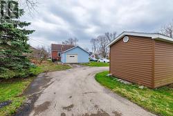 Through driveway from Fielden Ave & Schooner Lane - 