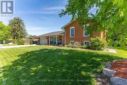 84 MARCHBANK CRESCENT Brampton, ON L6S 3B1