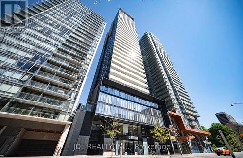 3601 - 28 WELLESLEY STREET E  Toronto, ON M4Y 0C4