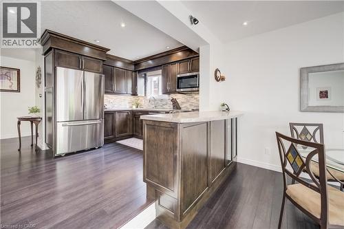295 Oprington Place, Kitchener, ON - Indoor Photo Showing Kitchen