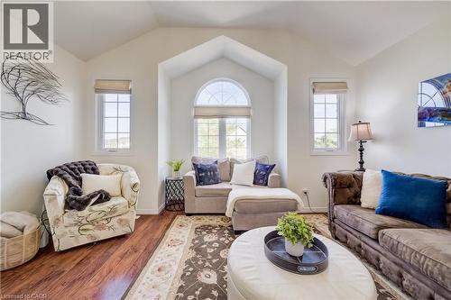 295 Oprington Place, Kitchener, ON - Indoor Photo Showing Living Room