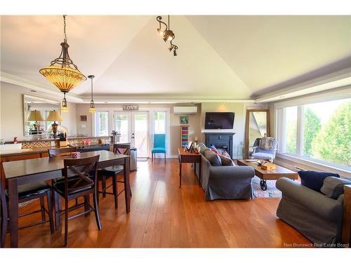 462 Gondola Point Rd, Quispamsis, NB 