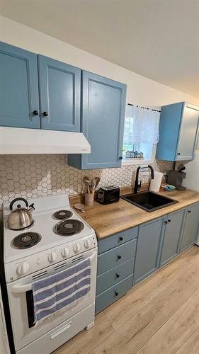 2 Henley Street, Gander, NL 