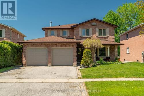 305 HERRIDGE CIRCLE  Newmarket, ON L3Y 7H7