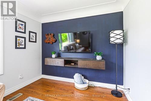546 Mohawk Road E, Hamilton, ON - Indoor Photo Showing Other Room