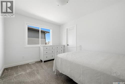 5416 Boyer Bay, Regina, SK - Indoor Photo Showing Bedroom