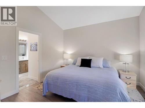 193 Shadow Mountain Boulevard, Cranbrook, BC - Indoor Photo Showing Bedroom