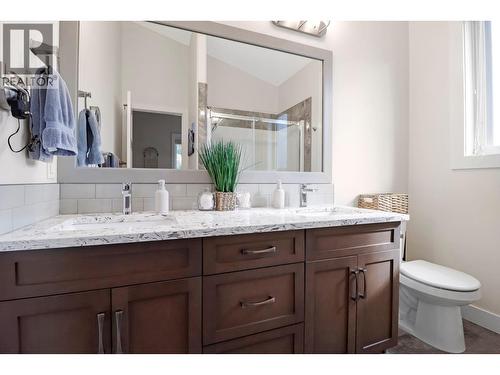193 Shadow Mountain Boulevard, Cranbrook, BC - Indoor Photo Showing Bathroom