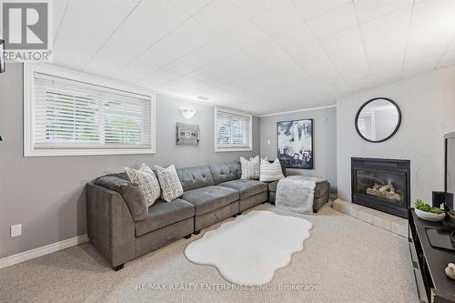 5187 Carousel Court, Burlington, ON - Indoor Photo Showing Living Room With Fireplace
