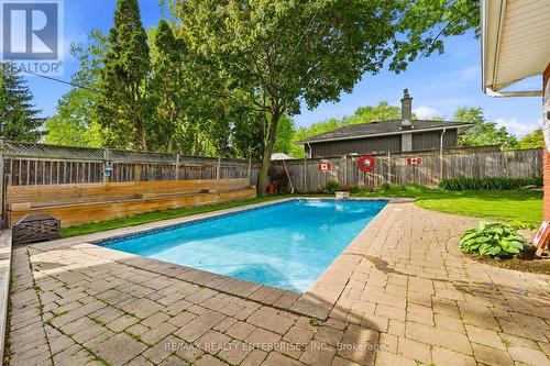 5187 Carousel Court, Burlington, ON - Outdoor With In Ground Pool With Deck Patio Veranda With Backyard