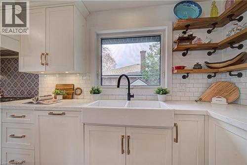 1486 Augustine Drive, Burlington, ON - Indoor Photo Showing Kitchen With Double Sink