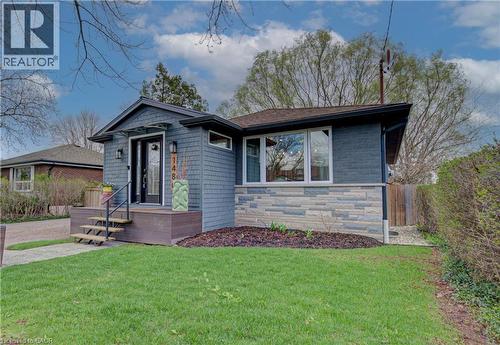1486 Augustine Drive, Burlington, ON - Outdoor