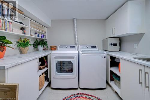 1486 Augustine Drive, Burlington, ON - Indoor Photo Showing Laundry Room