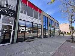 1 - 256 LAKESHORE ROAD E Mississauga, ON L5G 1G9