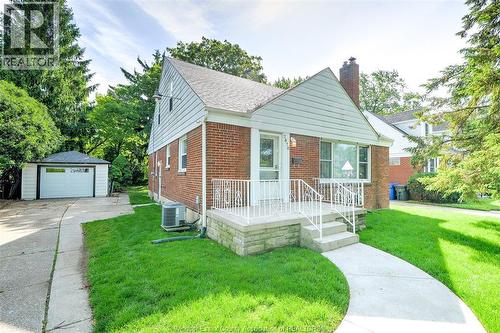 2870 ALEXANDRA AVENUE  Windsor, ON N9E 2J7