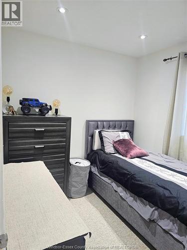 8232 Gregory Place, Windsor, ON - Indoor Photo Showing Bedroom