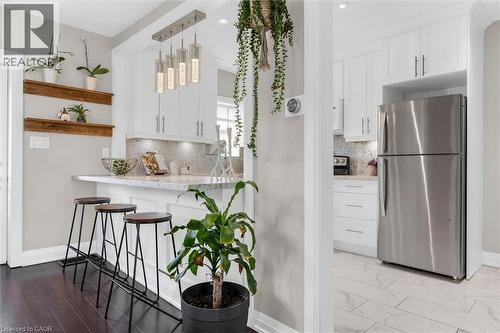 196 Campbell Avenue, Hamilton, ON - Indoor Photo Showing Kitchen