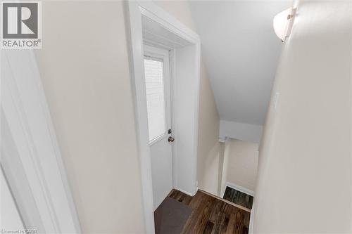 196 Campbell Avenue, Hamilton, ON - Indoor