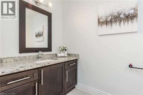 357 Parkvale Drive, Kitchener, ON - Indoor Photo Showing Bathroom