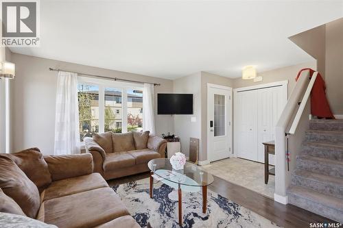 201 Rajput Way, Saskatoon, SK - Indoor Photo Showing Living Room
