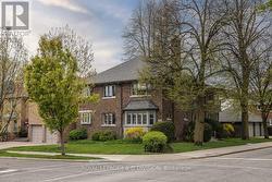 58 LASCELLES BOULEVARD  Toronto, ON M5P 2E1