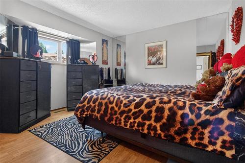 52 William Whiteway Bay, Winnipeg, MB - Indoor Photo Showing Bedroom