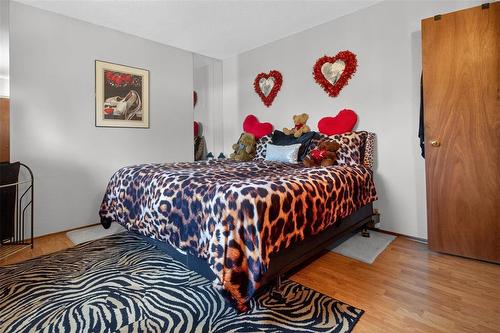 52 William Whiteway Bay, Winnipeg, MB - Indoor Photo Showing Bedroom