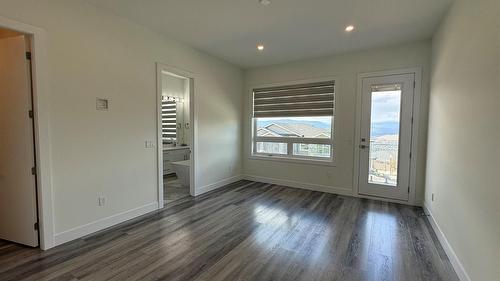 2231 Lavetta Drive, Kelowna, BC - Indoor Photo Showing Other Room