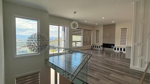 2231 Lavetta Drive, Kelowna, BC - Indoor Photo Showing Other Room