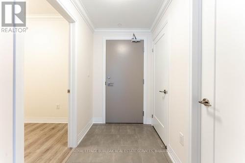 213 - 10 Concord Place, Grimsby, ON - Indoor Photo Showing Other Room