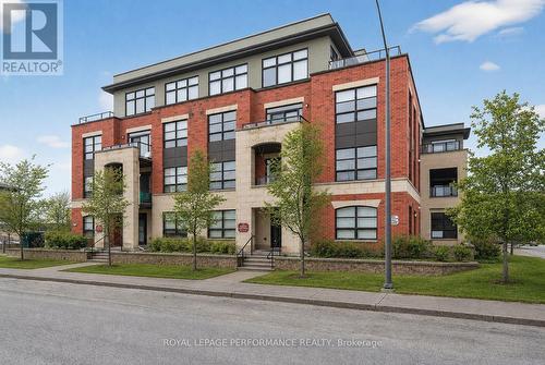305 - 669 SUE HOLLOWAY DRIVE  Ottawa, ON K2J 5W4