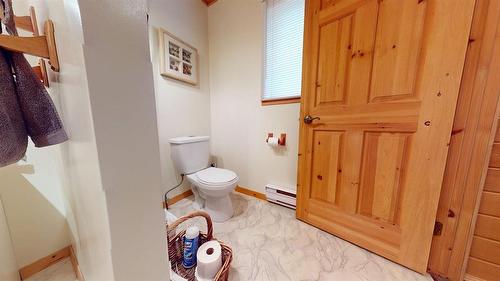 25 Birch Bay, Thomas Lake, MB - Indoor Photo Showing Bathroom