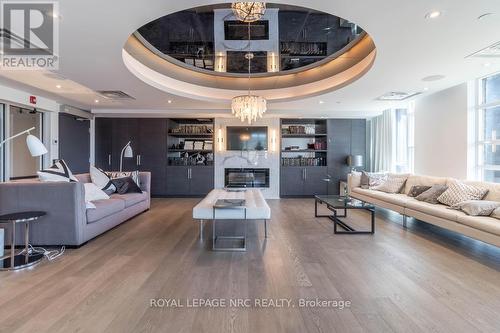 Party Lounge - 412 - 10 Concord Place, Grimsby (Grimsby Beach), ON 