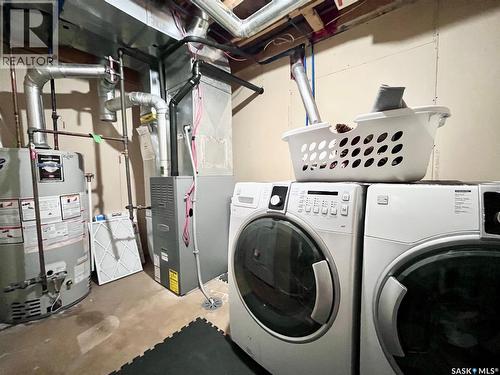 3150 3Rd Avenue E, Prince Albert, SK - Indoor Photo Showing Laundry Room