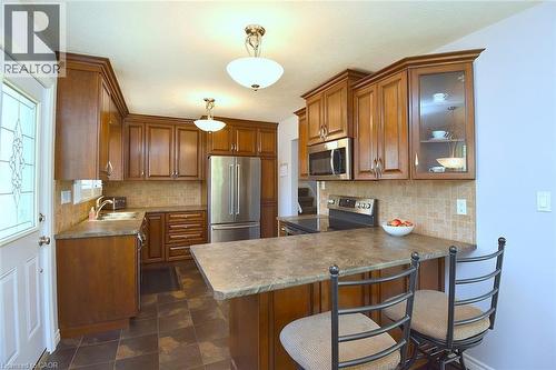 6 Palm Crescent, Brantford, ON - Indoor Photo Showing Kitchen With Stainless Steel Kitchen