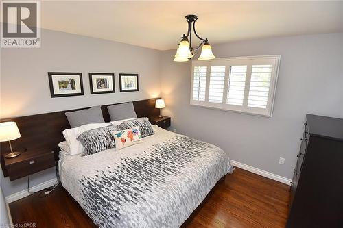 6 Palm Crescent, Brantford, ON - Indoor Photo Showing Bedroom