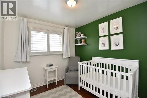 6 Palm Crescent, Brantford, ON - Indoor Photo Showing Bedroom