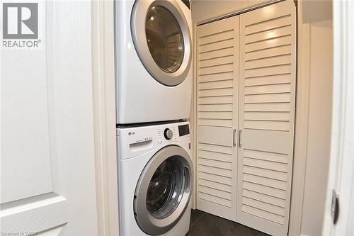 6 Palm Crescent, Brantford, ON - Indoor Photo Showing Laundry Room
