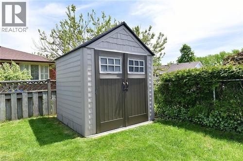 6 Palm Crescent, Brantford, ON - Outdoor