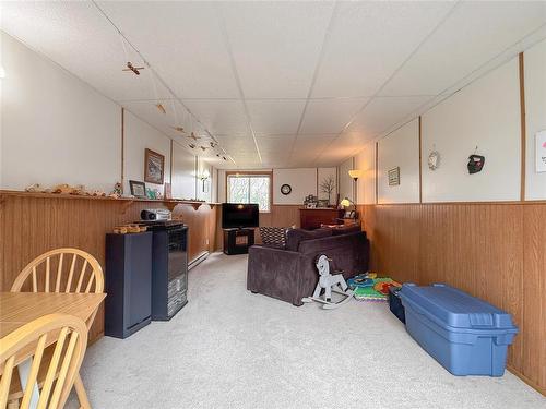 117 Gordon Place, Brandon, MB - Indoor Photo Showing Other Room