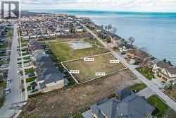 67 SEABREEZE Crescent Stoney Creek, ON L8E 5C9