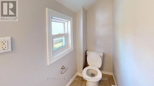 93 Linton Street, Kingston (East Of Sir John A. Blvd), ON - Indoor Photo Showing Bathroom