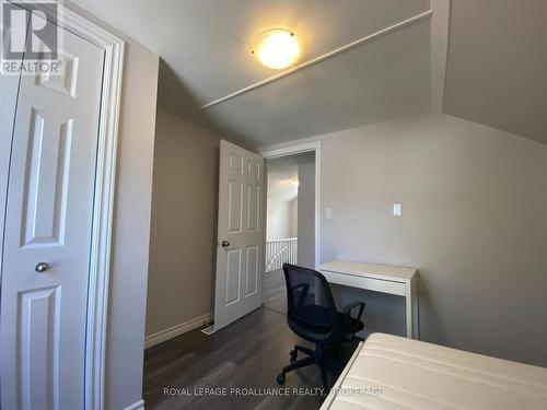 93 Linton Street, Kingston (East Of Sir John A. Blvd), ON - Indoor