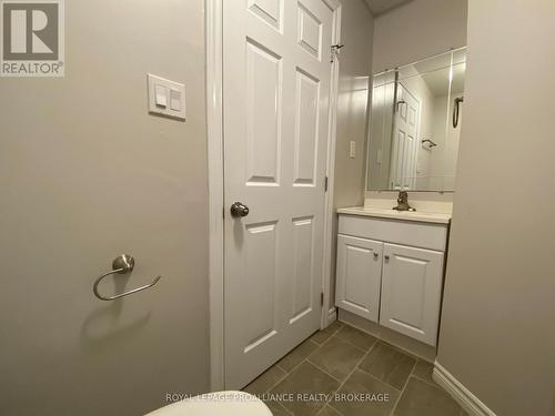 93 Linton Street, Kingston (East Of Sir John A. Blvd), ON - Indoor Photo Showing Bathroom