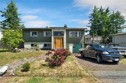 763 Upland Dr Campbell River, BC V9W 2A8