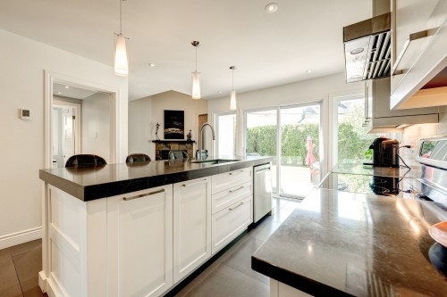 Cuisine - 1197 Rue D'Évreux, Boucherville, QC - Indoor Photo Showing Kitchen With Upgraded Kitchen